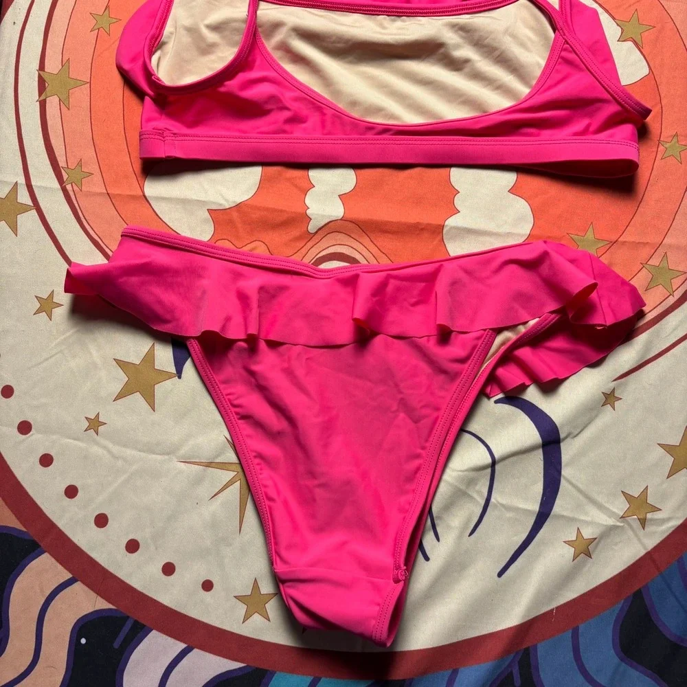 Gnash Swim Free People Pink Ruffle Bikini Set Size 8 US Made in Australia Lycra
